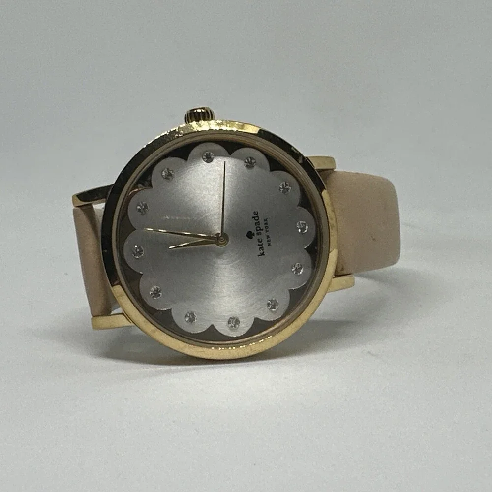 Kate Spade New York Metro 0586 Women's Beige Leather Analog Dial Watch HME645